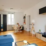 In Affitto Zona Tortona Solari Milano