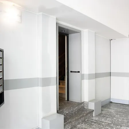 דירה In Affitto Zona Tortona Solari מילאנו