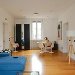 In Affitto Zona Tortona Solari * Милан